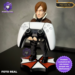 Suporte Premium Para Controle de Playstation e Xbox Leon Resident Evil  de luxo  pintado a mão Pronta Entrega com chaveiro de brinde