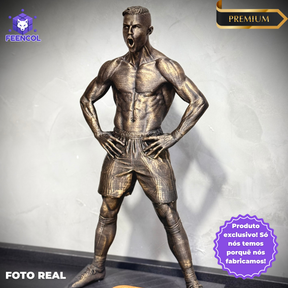 The CR7 Legacy – ( Figure Cristiano Ronaldo) Premium Decorativo  de Luxo pintado a mão,grande 37 cm  Pronta entrega