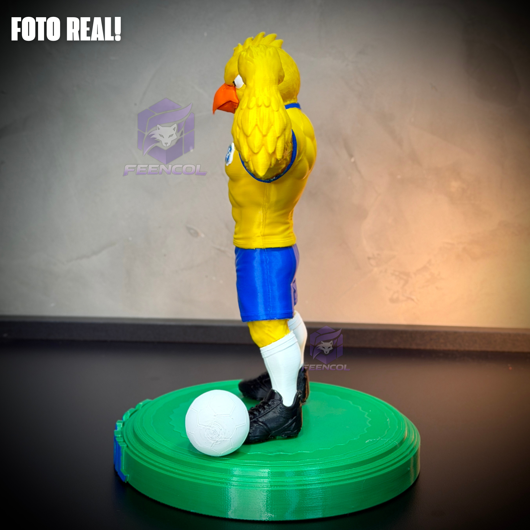O canarinho Pistola– ( Figure decorativa canarinho seleção Brasileira ) Premium de Luxo a mão, Pronta entrega